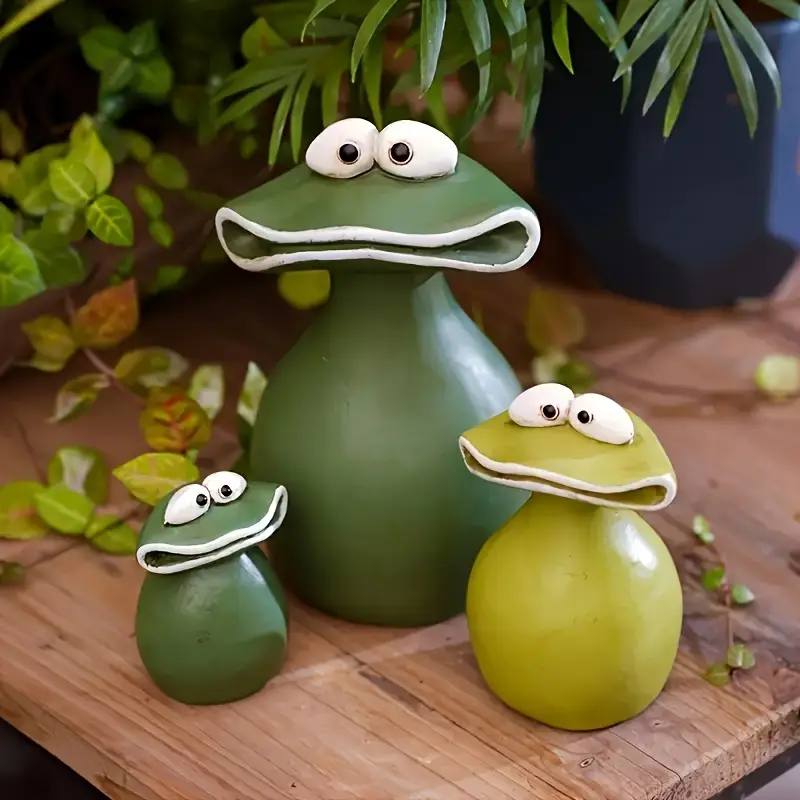 3pcs Large-Mouth Frog Family Set - Cute Frog Characters for Creative Decor in Indoor & Outdoor Resin, Ideal for Home and Garden Decoration, Garden Decoration|Playful Design|Detailed Craftsmanship